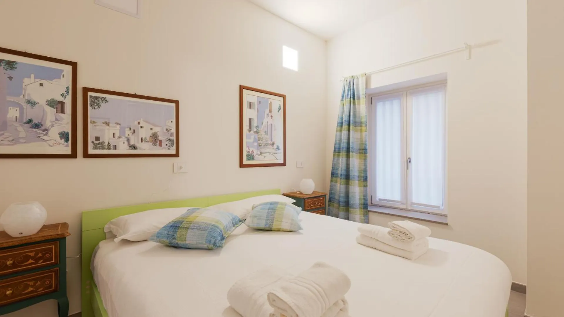 Spacious Apartments - 1,4Km From Corso Buenos Aires Milan 0*,  Italy