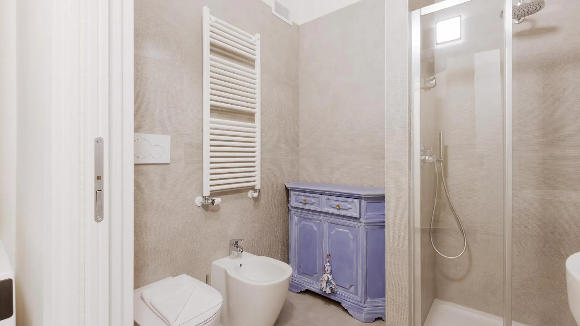 Spacious Apartments - 1,4Km From Corso Buenos Aires Milan Italy